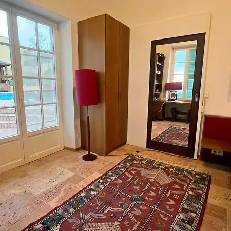 Royal Domain, Bnbrickeys マントン