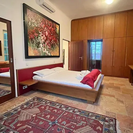 Royal Domain, Bnbrickeys Appartement