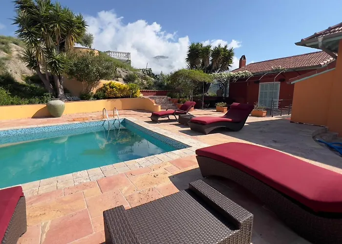 Royal Domain, Bnbrickeys