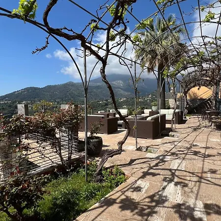Apartment Royal Domain, Bnbrickeys Menton