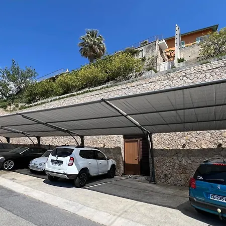 Royal Domain, Bnbrickeys * 멍똥