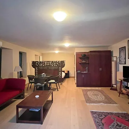 Apartment Royal Domain, Bnbrickeys Menton