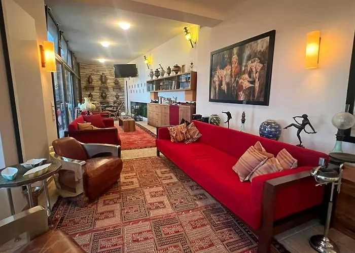 Royal Domain, Bnbrickeys * Mentone